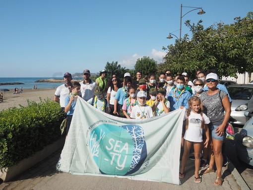 Il progetto Sea-Ty guarda al futuro per la valorizzazione della secca di Santo Stefano al Mare - foto e video servizio Il progetto Sea-Ty guarda al futuro per la valorizzazione della secca di Santo Stefano al Mare - foto e video servizio