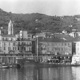 L'AMARCORD DEL SABATO. Quando i russi stavano per mettere le mani sul porto commerciale di Imperia... L'AMARCORD DEL SABATO. Quando i russi stavano per mettere le mani sul porto commerciale di Imperia...