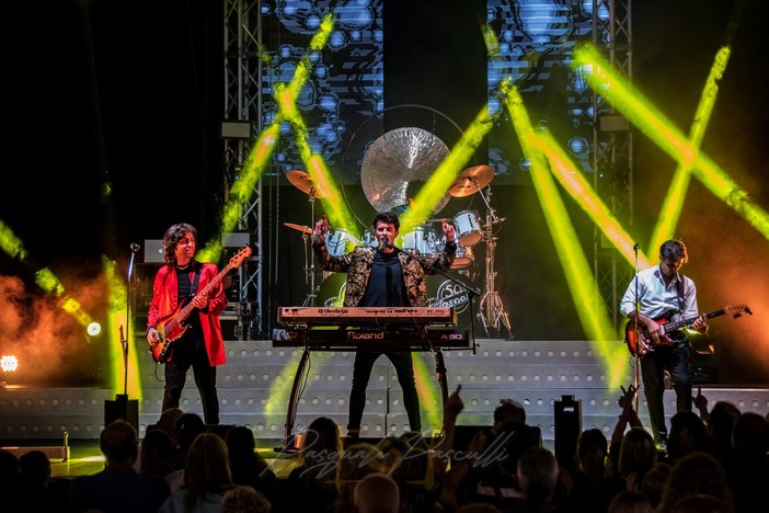 Concerto dei 'Palasport’ (tribute band dei Pooh) a Diano Marina