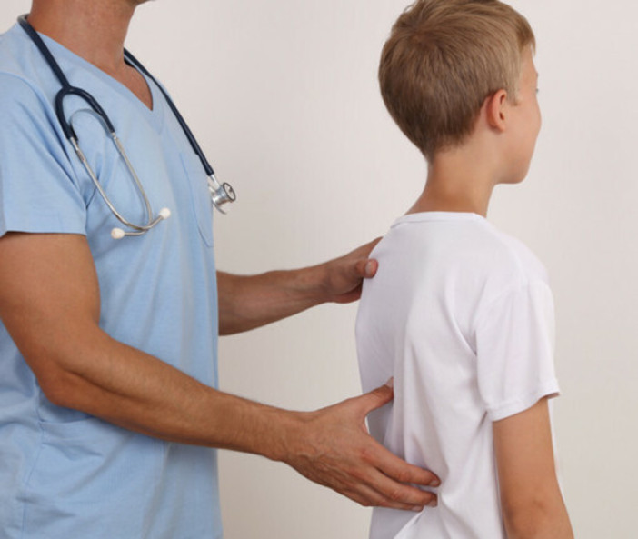 "Crescere dritti e sicuri di sè": a Diano Marina un minicorso gratuito di educazione posturale in famiglia "Crescere dritti e sicuri di sè": a Diano Marina un minicorso gratuito di educazione posturale in famiglia