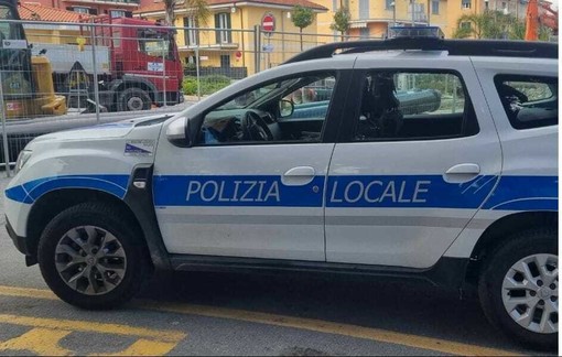 Allerta truffe a Diano Marina: la polizia locale mette in guardia i cittadini Allerta truffe a Diano Marina: la polizia locale mette in guardia i cittadini
