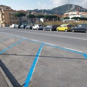 Parcheggi blu a Imperia: parte la raccolta firme per il referendum abrogativo Parcheggi blu a Imperia: parte la raccolta firme per il referendum abrogativo
