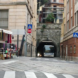 Sicurezza a Porto Maurizio: arriva una nuova "sentinella" hi-tech in piazza Ricci