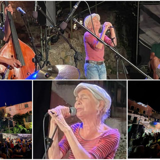 San Bartolomeo al Mare: ottima partenza per Rovere Jazz, stasera l'omaggio per i 100 anni di Astor Piazzolla San Bartolomeo al Mare: ottima partenza per Rovere Jazz, stasera l'omaggio per i 100 anni di Astor Piazzolla