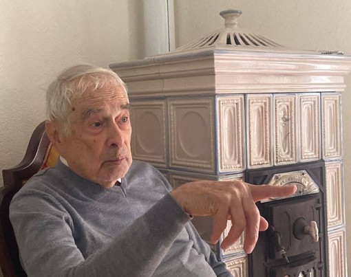 Addio a Piero Ciocchetto, l’anima gentile dell’Hotel dell’Angelo di Pieve di Teco Addio a Piero Ciocchetto, l’anima gentile dell’Hotel dell’Angelo di Pieve di Teco