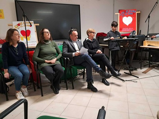 A Natale risuonano note di gentilezza nel cuore di Oneglia A Natale risuonano note di gentilezza nel cuore di Oneglia