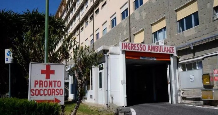 Imperia, incidente in lungomare Vespucci: tre feriti all'ospedale