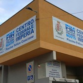 Piscina Cascione, nuotare costa di più e gli utenti si lamentano Piscina Cascione, nuotare costa di più e gli utenti si lamentano