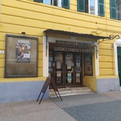 “Arsenico e Vecchi Merletti” al Politeama Dianese: teatro e solidarietà insieme per sostenere UNICEF “Arsenico e Vecchi Merletti” al Politeama Dianese: teatro e solidarietà insieme per sostenere UNICEF