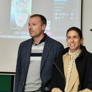 Max Cavallari omaggia Gilberto Govi al Teatro Cavour: solidarietà  nel segno della Croce Bianca