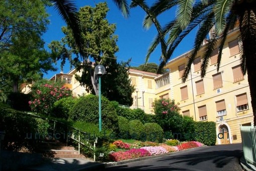 17 MARZO 1992. Imperia, a giugno via ai lavori per il polo universitario di via Nizza 17 MARZO 1992. Imperia, a giugno via ai lavori per il polo universitario di via Nizza