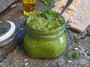 Pesto 'nobile' a 1000 euro al chilo,  l'idea di un imprenditore imperiese