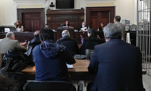 Breakfast, salta la prima udienza dell'Appello: la Corte rinvia a dicembre il processo ma per Scajola il reato è già prescritto (foto)