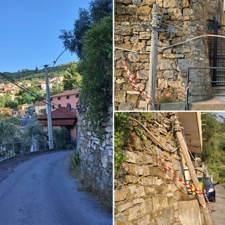 Montegrazie, palo Telecom pericolante cede dopo anni di segnalazioni: ora resta il problema della messa in sicurezza Montegrazie, palo Telecom pericolante cede dopo anni di segnalazioni: ora resta il problema della messa in sicurezza
