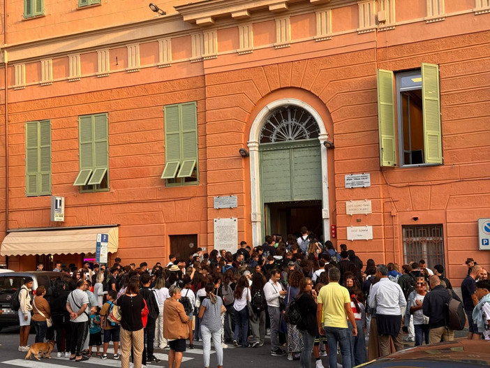La campanella è suonata il 14 settembre, ma già si pensa ai ponti