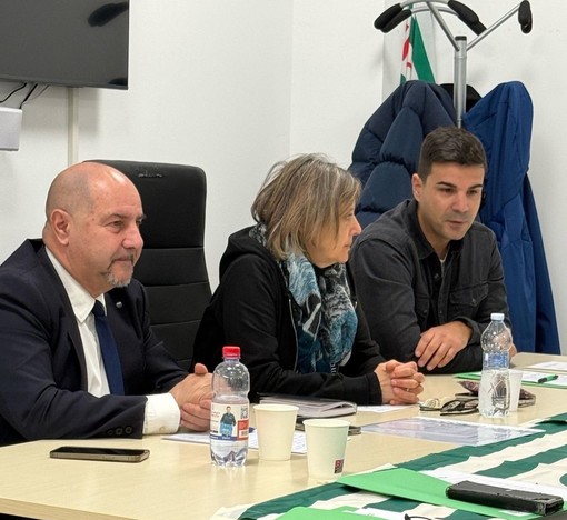 Privitera confermato alla guida della Fit Cisl Imperia: "Lavorare per il futuro, trasporti e igiene ambientale le priorità" Privitera confermato alla guida della Fit Cisl Imperia: "Lavorare per il futuro, trasporti e igiene ambientale le priorità"