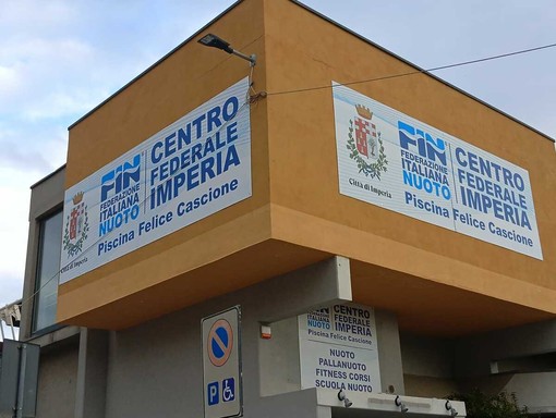 Piscina Cascione, nuotare costa di più e gli utenti si lamentano