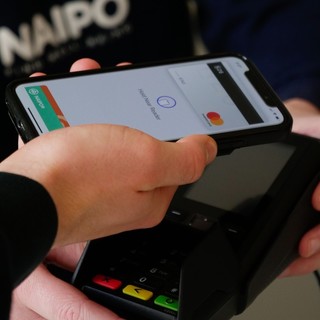 Cashless Report 2023: sempre più italiani rinunciano al contante.