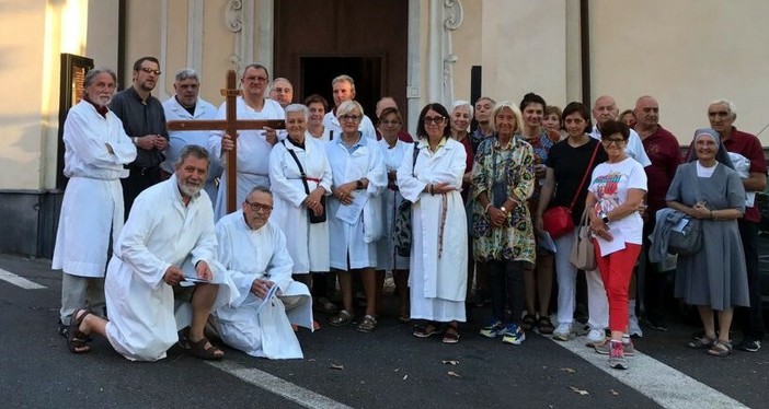 Ferragosto, pellegrinaggio a piedi da Porto Maurizio al Santuario di Piani