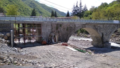 Borghetto d'Arroscia, ricostruito il ponte che collega Ubaga e Montecalvo: 400 mila euro erogati dalla Regione