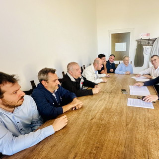 Il presidente Facente Funzioni Alessandro Piana incontra i sindacati della Riviera Trasporti: ”Azienda da salvaguardare, eroga un servizio fondamentale per il nostro territorio” Il presidente Facente Funzioni Alessandro Piana incontra i sindacati della Riviera Trasporti: ”Azienda da salvaguardare, eroga un servizio fondamentale per il nostro territorio”