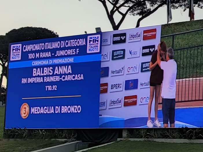Bronzo per Anna Balbis ai campionati italiani giovanili di nuoto Bronzo per Anna Balbis ai campionati italiani giovanili di nuoto