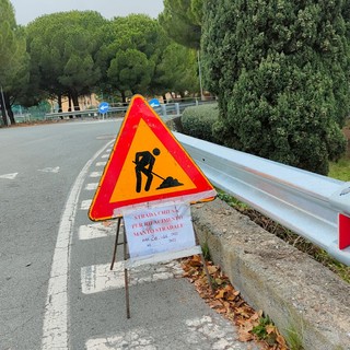 Asfaltature ai Piani di Imperia senza preavviso, residenti arrabbiati: “Una follia, in Comune non sanno nemmeno a che punto sono i lavori” Asfaltature ai Piani di Imperia senza preavviso, residenti arrabbiati: “Una follia, in Comune non sanno nemmeno a che punto sono i lavori”