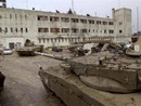 3 APRILE 2002. I volontari imperiesi dall'inferno di Ramallah: "Qui solo sangue, terrore e morte: stiamo seppellendo cadaveri su cadaveri"