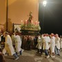 San Pietro, torna la suggestiva processione con la tradizionale "volata della cassa"