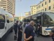 Tensione su un autobus della Riviera Trasporti in largo Nannollo Piana