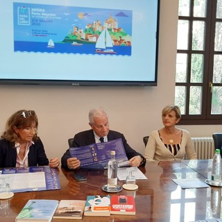 Imperia, "Il tempo inventato" è il tema della 22esima edizione della Fiera del Libro (video) Imperia, "Il tempo inventato" è il tema della 22esima edizione della Fiera del Libro (video)