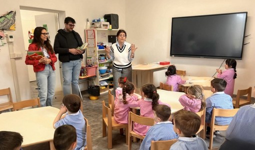 Pontedassio, nuovi libri per le scuole e il micronido comunale Pontedassio, nuovi libri per le scuole e il micronido comunale
