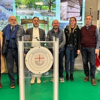 Al via l'iniziativa 'Adotta un albero', Piana: "Coinvolti 11 comuni da Ventimiglia a Sarzana"