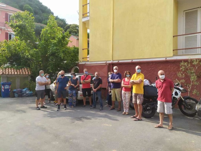 Imperia: lavori a rio Oliveto, il vice sindaco Giuseppe Fossati risponde ai cittadini: "Ci spiace per i disagi, ma i lavori sono necessari" Imperia: lavori a rio Oliveto, il vice sindaco Giuseppe Fossati risponde ai cittadini: "Ci spiace per i disagi, ma i lavori sono necessari"