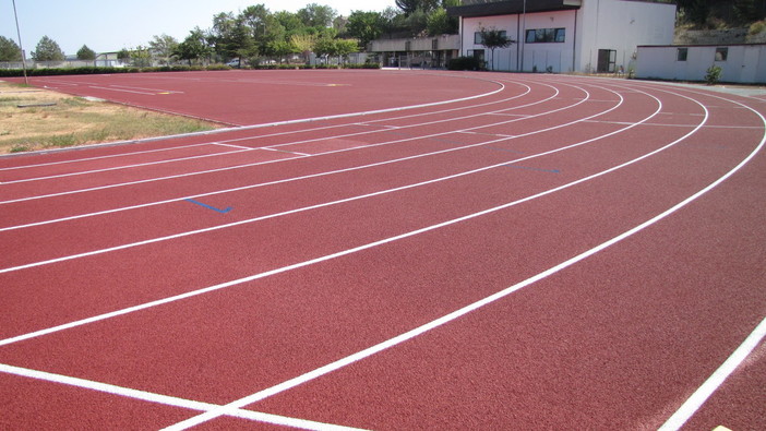 A Imperia riprende anche lo sport: oggi riaprono i cancelli del campo di atletica a Borgo Prino A Imperia riprende anche lo sport: oggi riaprono i cancelli del campo di atletica a Borgo Prino