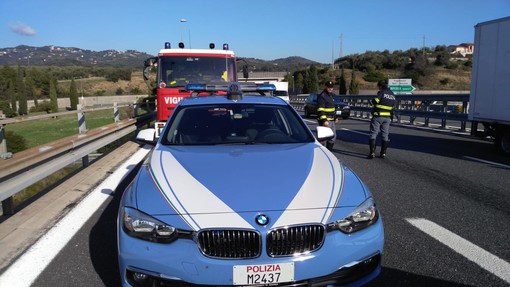 Taggia: incidente sull'Autostrada dei Fiori in direzione Genova, un ferito lieve ma lunghe code (Foto)