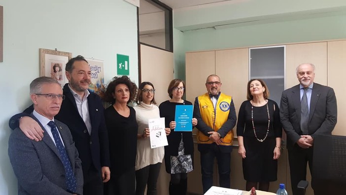 Imperia: presentato questa mattina il progetto di Lions e Giraffa a Rotelle Kairós-Abilian per l'integrazione di studenti disabili (foto e video)