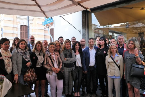 Elezioni comunali a Imperia: presentata 'Vince Imperia', la lista arancione a sostegno di Luca Lanteri candidato sindaco (Foto e Video)