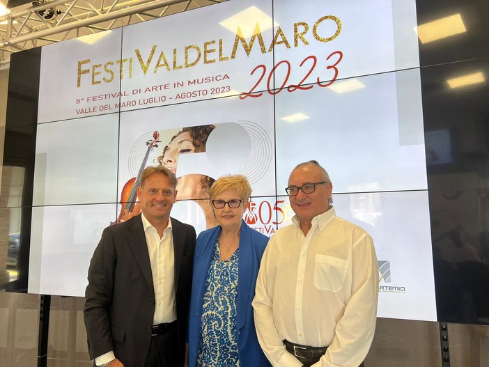 Dal 21 luglio torna il FestiValdelMaro, la kermesse dedicata a musica e teatro tra Aurigo e Borgomaro (video) Dal 21 luglio torna il FestiValdelMaro, la kermesse dedicata a musica e teatro tra Aurigo e Borgomaro (video)