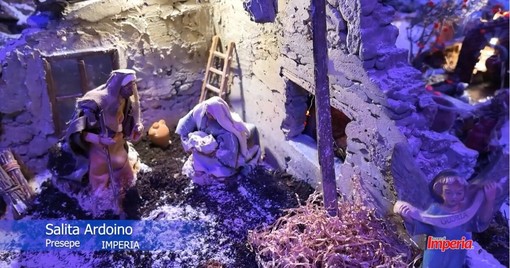 Viaggio nei presepi della città: tappa in Salita Ardoino tra neve, tradizione e fede (Video) Viaggio nei presepi della città: tappa in Salita Ardoino tra neve, tradizione e fede (Video)