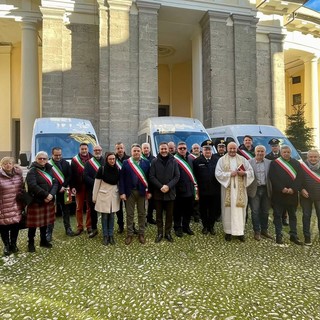 A Pieve di Teco inaugurati i mezzi dedicati al sociale