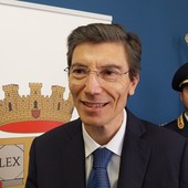 Imperia, il saluto del questore Giuseppe Felice Peritore: "Lascio una provincia sicura" (video)