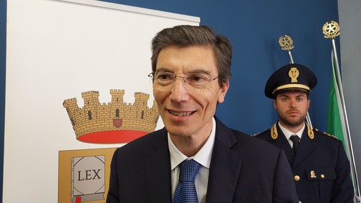 Imperia, il saluto del questore Giuseppe Felice Peritore: "Lascio una provincia sicura" (video)
