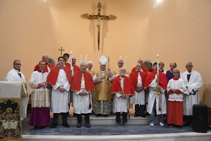 Riaperta la Chiesa dei Santi Sebastiano e Rocco: un gioiello ritrovato nel cuore di Oneglia Riaperta la Chiesa dei Santi Sebastiano e Rocco: un gioiello ritrovato nel cuore di Oneglia