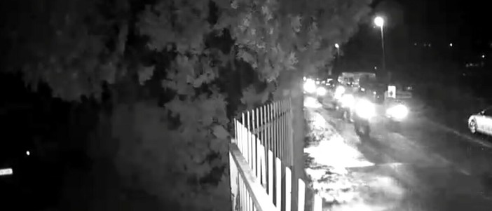 Nuovo raid motociclistico a Barcheto, residenti inferociti: "Nessuno interviene" (Video) Nuovo raid motociclistico a Barcheto, residenti inferociti: "Nessuno interviene" (Video)