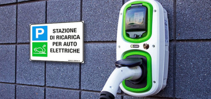 Diano San Pietro pensa di realizzare una rete per ricaricare i veicoli elettrici