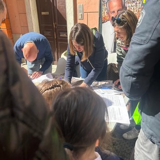 Imperia: volontari di Polis al lavoro per raccogliere le firme e depositare le liste a sostegno di Claudio Scajola