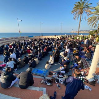 Imperia, alla Rabina i musulmani festeggiano la fine del Ramadan (foto)
