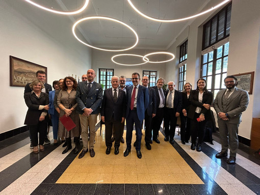 A Palazzo Civico la prima seduta nella storia di Fondazione Carige a Imperia A Palazzo Civico la prima seduta nella storia di Fondazione Carige a Imperia