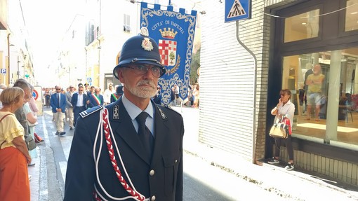 Imperia saluta Remigio Del Grande: in pensione dopo 34 anni di servizio nella polizia locale